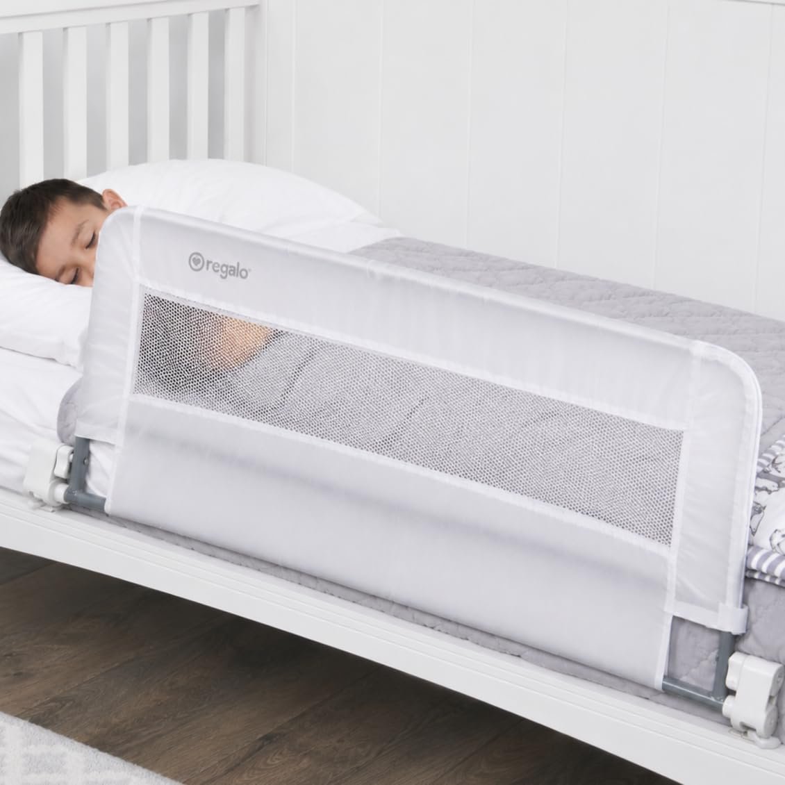 Regalo Safety Swing Down Crib Rail for Toddlers, 33″ Baby Bed Rail Guard with Reinforced Anchor Safety System, Convertible Crib Bed Rail, White